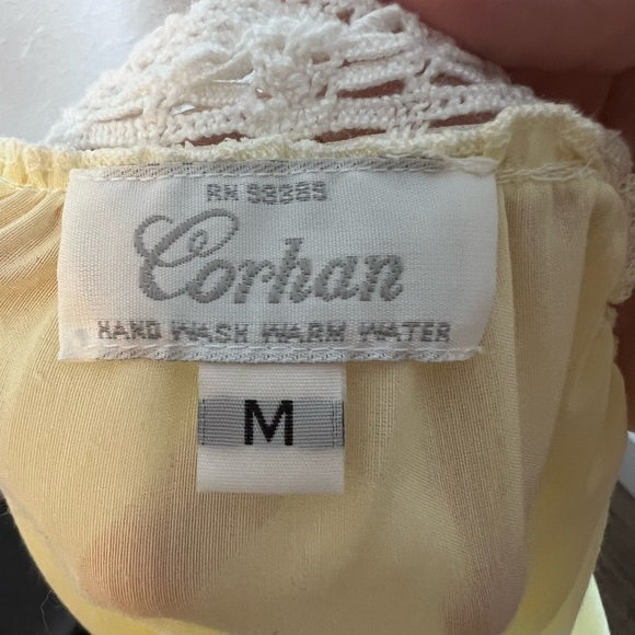 VNTG Corhan Butter Yellow Nightgown / Mumu - Picture 6 of 6
